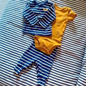 Carters Fox Set